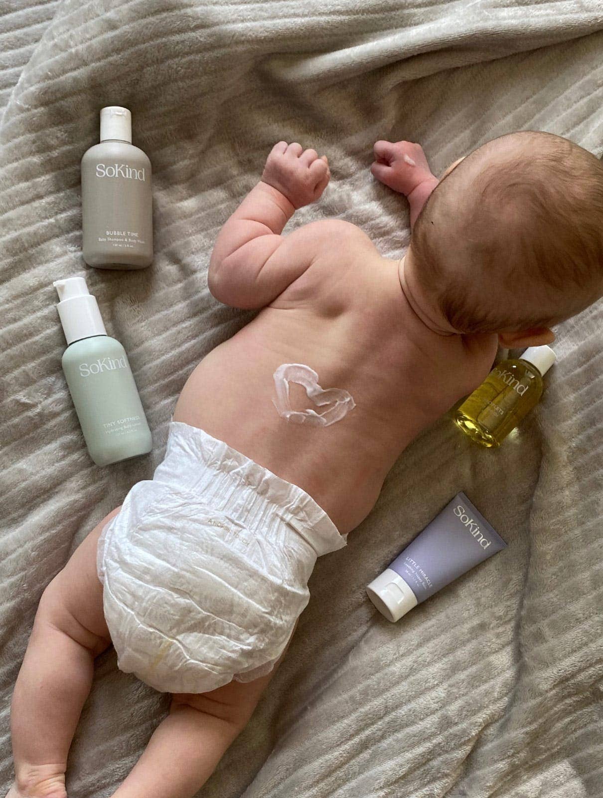 Sanfte Babypflege – minilou Magazin