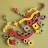 Kreatives Balancierspiel aus Holz lollipop